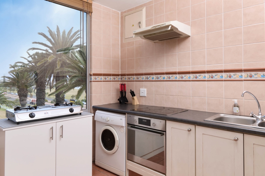 To Let 3 Bedroom Property for Rent in Milnerton Central Western Cape